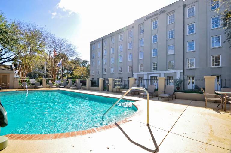 Hampton Inn Charleston-Historic District in Charleston, SC
