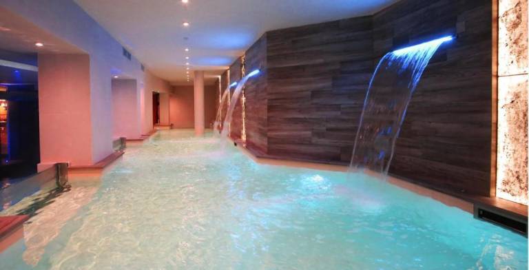 Columbia Charming Spa — photo 3