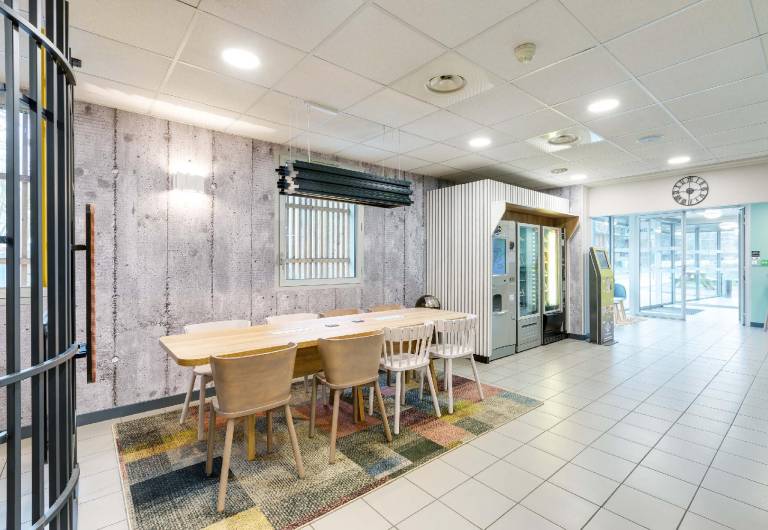 B&B Hotel Lille Centre Grand Palais — photo 4