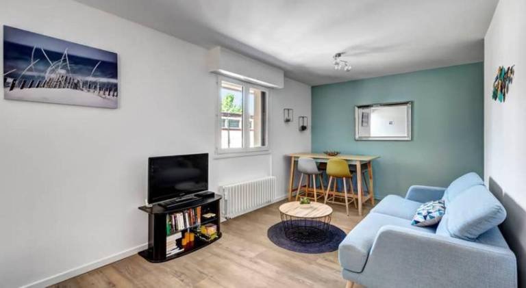 Pleasant rental apartment | Close to the beach | Pets allowed in Annecy