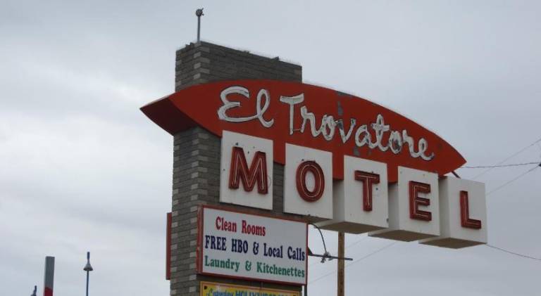 El Trovatore Motel in Kingman, AZ