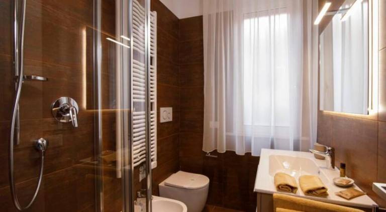 Holiday apartment with 2 rooms for 5 persons — photo 5