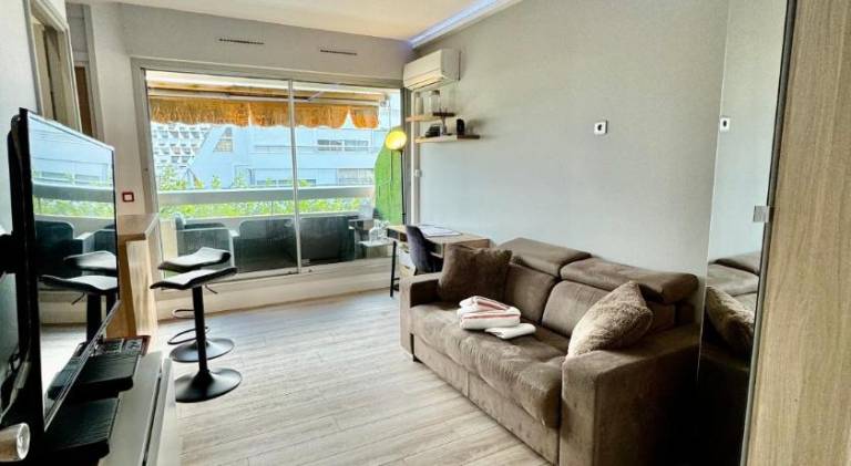 Holiday apartment with pool | Next to the beach | Pets are welcome — photo 2