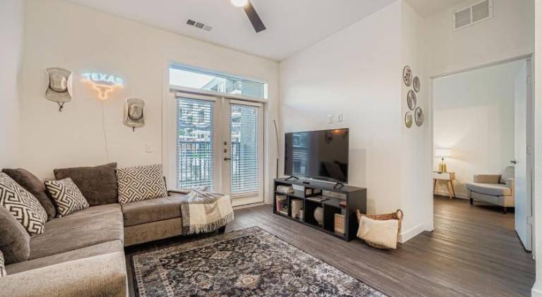 Casita Lonestar - Pool View - Free Parking — photo 2