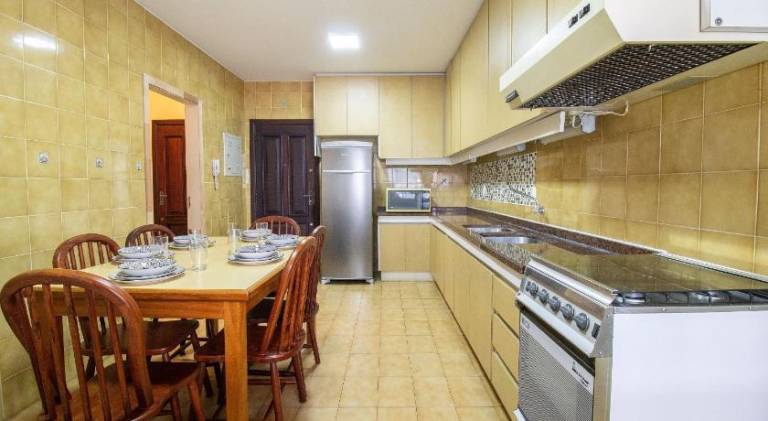 Rental apartment with 3 rooms for 8 persons — photo 2