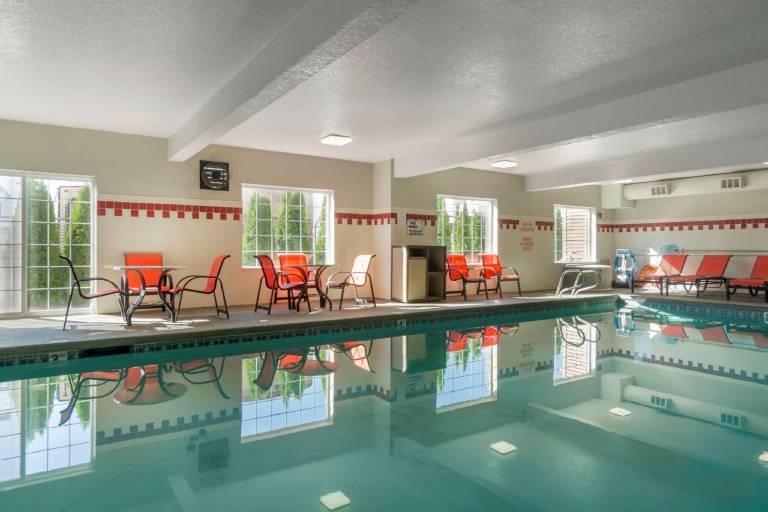 Best Western Plus Park Place Inn & Suites — photo 3