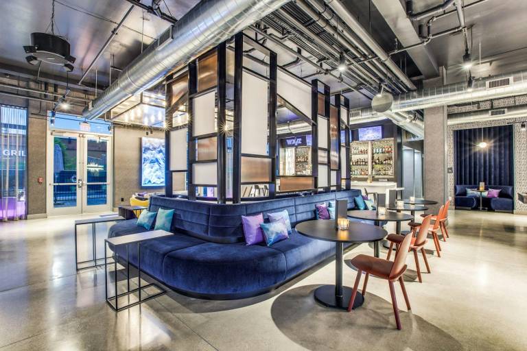 Aloft Dallas Arlington Entertainment District — photo 4