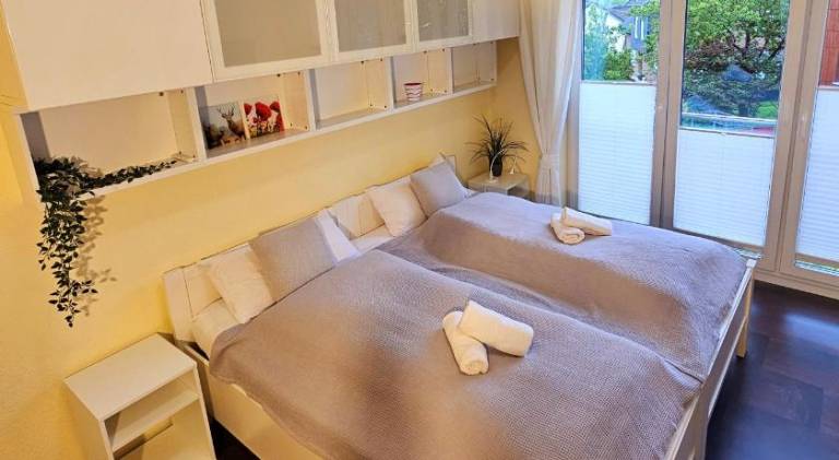 Holiday apartment with 3 rooms for 6 persons — photo 2