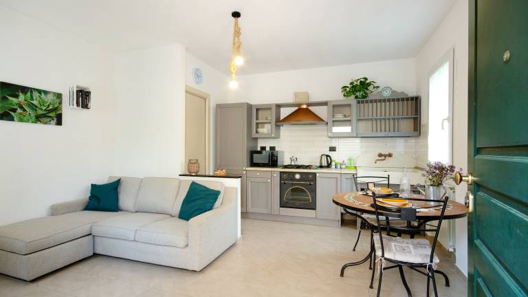 Holiday Home 'Pullin' with Private Garden and Wi-Fi — photo 2