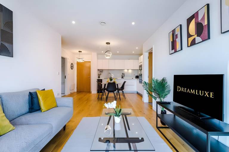 Fully equipped rental apartment | Suitable for remote work | Pets are welcome — photo 2