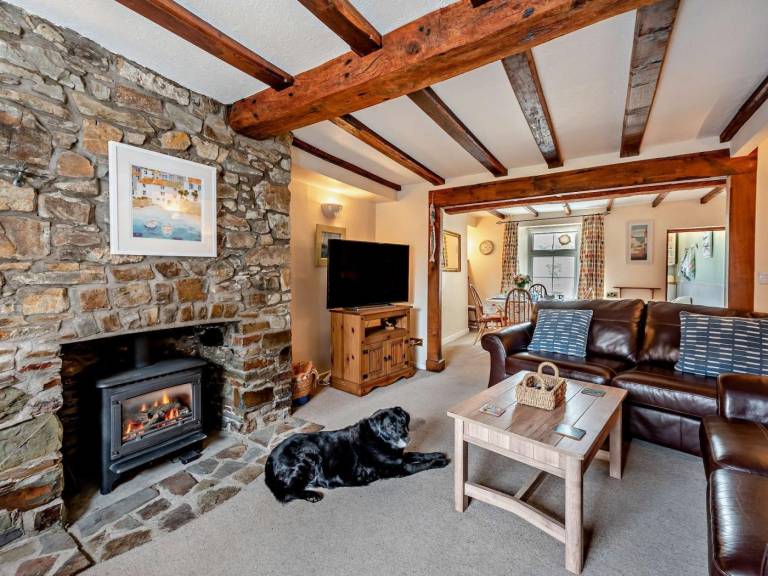 Cottage with garden | Water view — photo 2