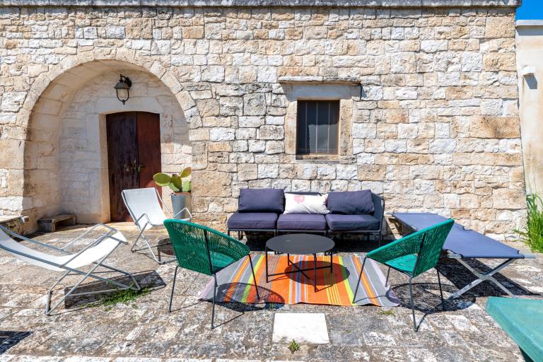 Cottage with barbecue, terrace & yard — photo 2