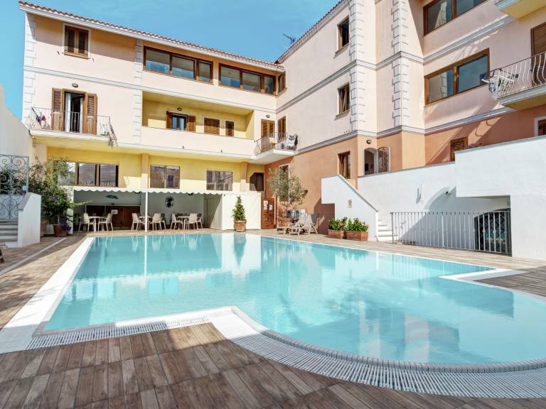 Holiday apartment with pool | Pets allowed — photo 2
