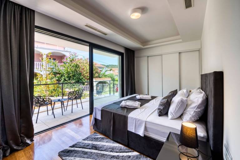 Vila Otok Rava