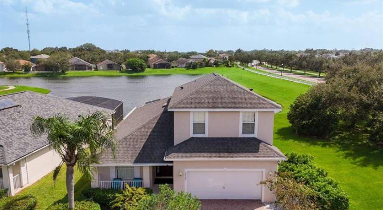 Luxury Family Villa with Pool Near Disney Parks in Kissimmee, FL