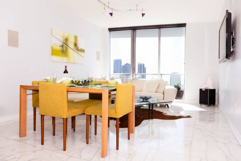 Condo Coconut Grove