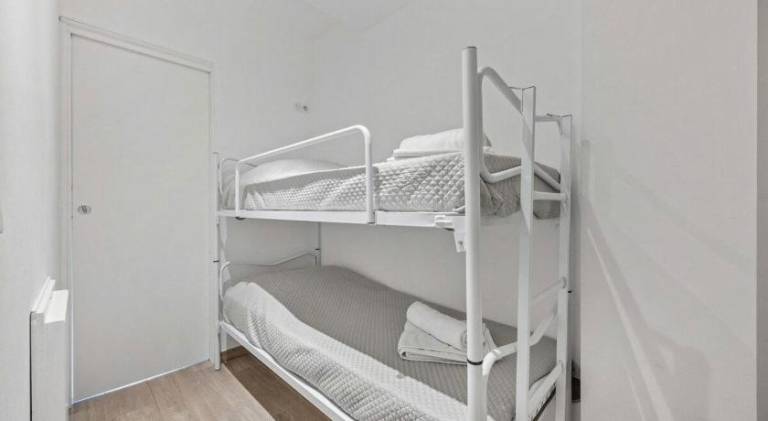 Apartment with patio | Next to the beach | Pets are welcome — photo 5
