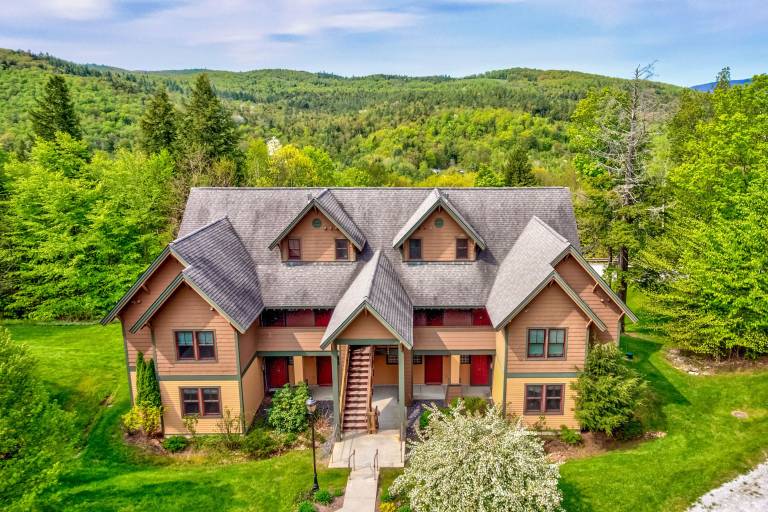 Condo  Proctorsville