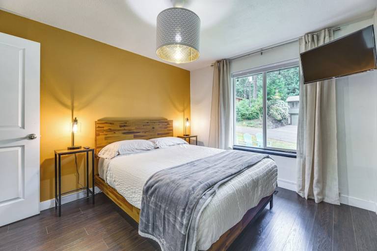 Cottage  Tacoma