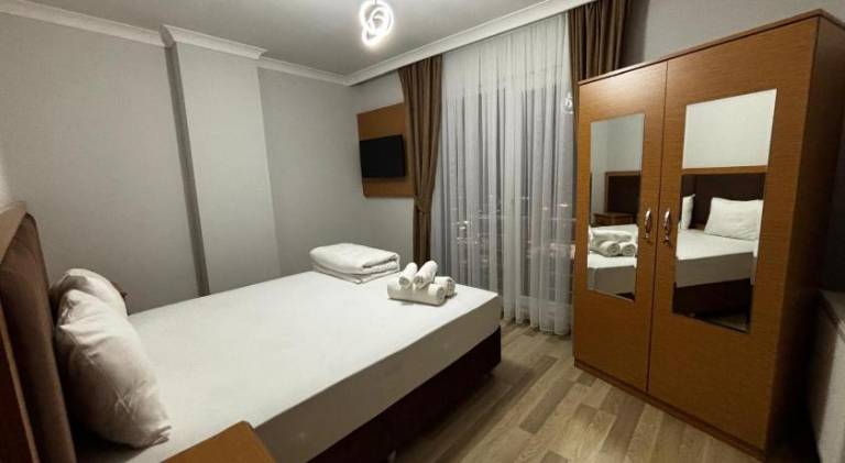 Holiday apartment with terrace & yard in Trabzon