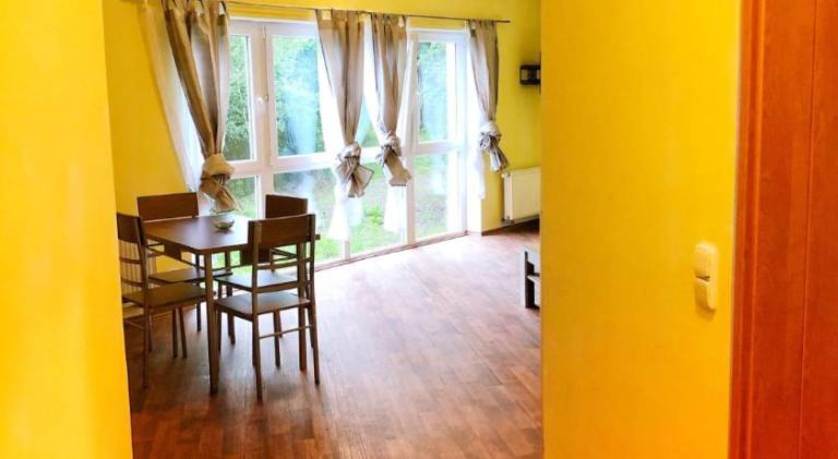 Holiday apartment with yard, terrace & barbeque | Suitable for remote work | Pet-friendly — photo 3