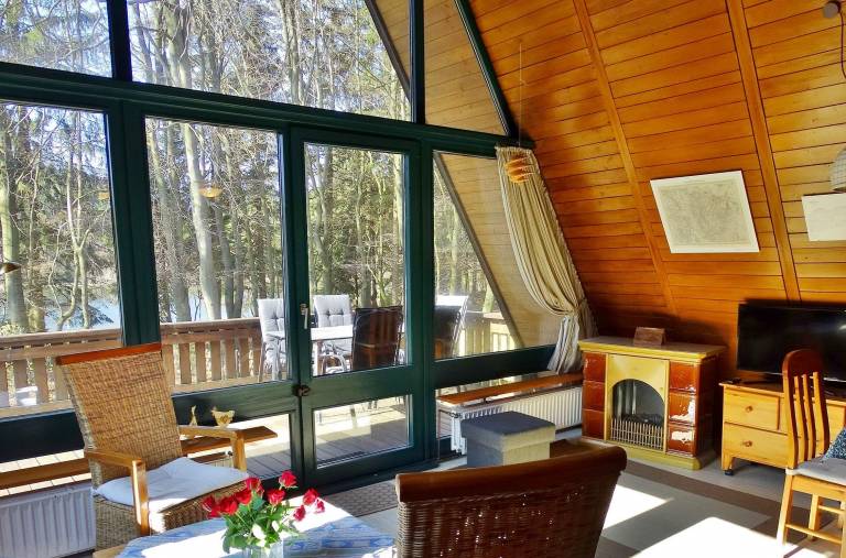 Vacation home with patio, garden & grill | Garden view — photo 2