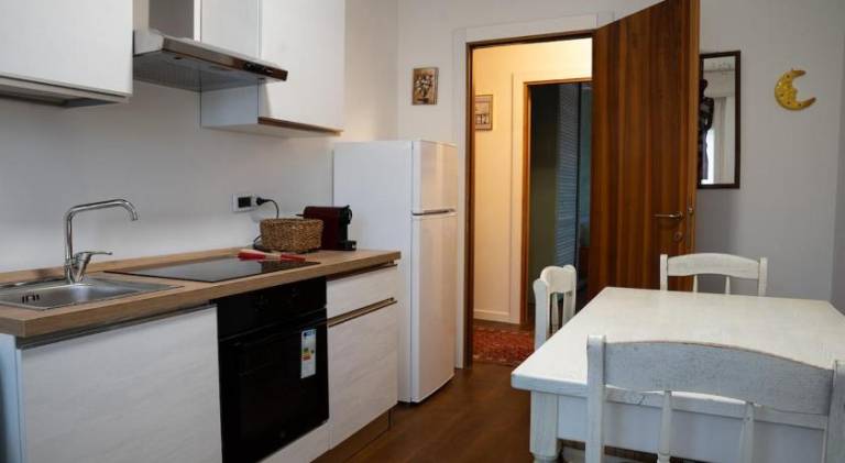 Holiday apartment with patio — photo 4
