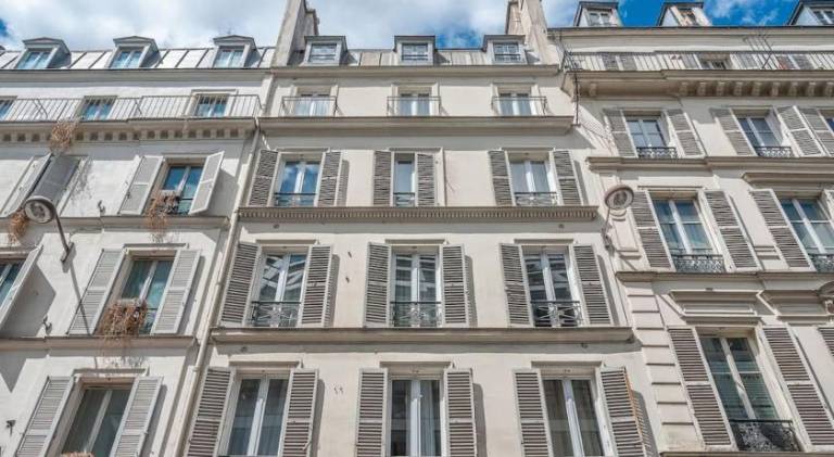 0Studio 2persChamps ElyseesArc de Triomphe — photo 4