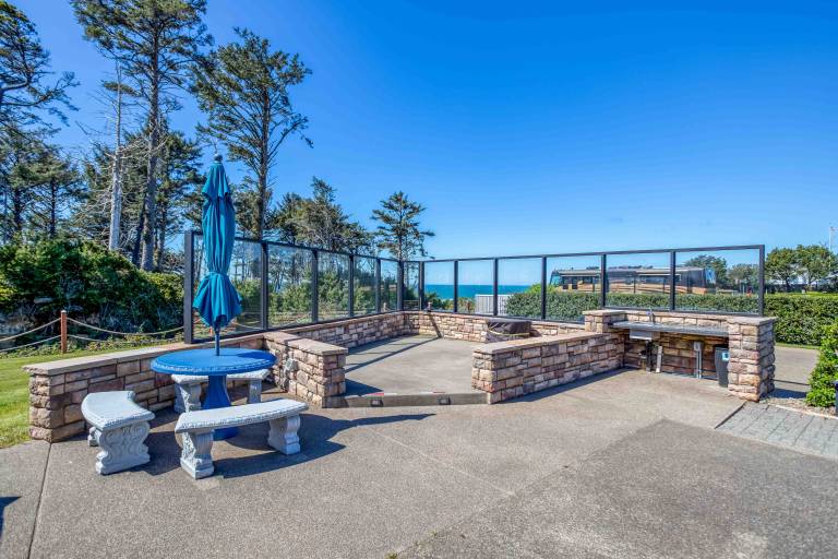 Camping  Newport