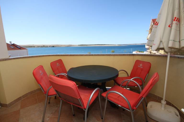 Apartament Povljana