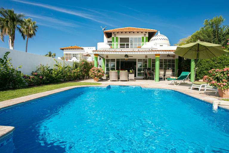House  La Cruz de Huanacaxtle