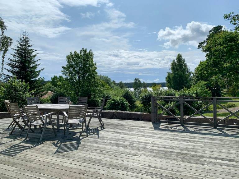 House with patio, sauna & barbecue in Jonkoping