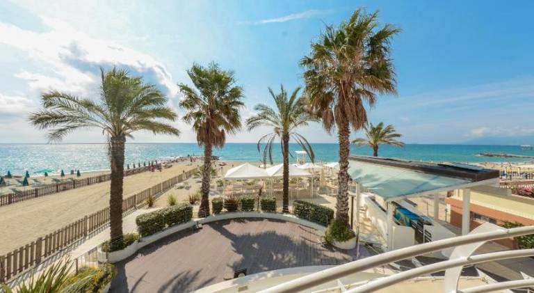 Hotel De La Plage — photo 3