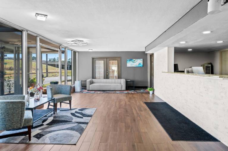 Quality Inn Little Rock South — photo 2