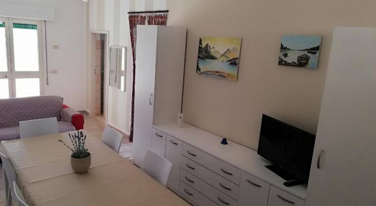 Rental apartment with 2 rooms for 6 persons — photo 4