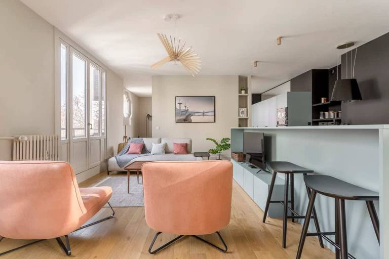 Belle Vue Furnished apartment Downtown Lyon