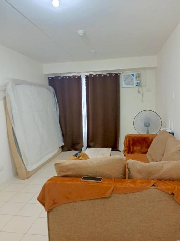 Holiday apartment with yard in Manila