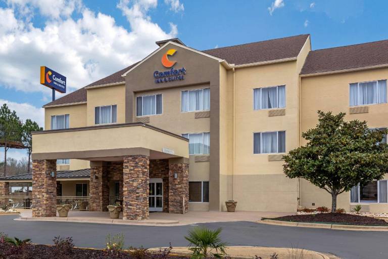 Comfort Inn & Suites Montgomery East Carmichael Rd in Montgomery