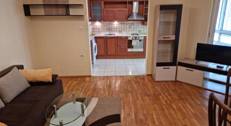 Apartment with 1 room for 4 persons in Varna
