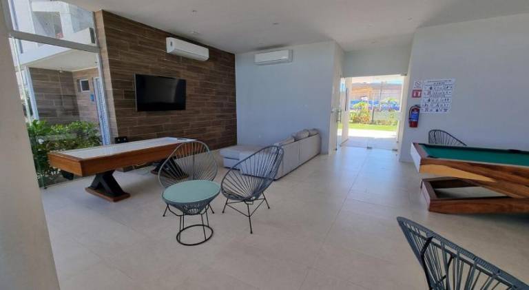 Holiday apartment with pool — photo 5