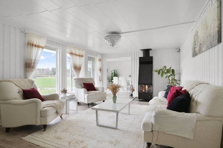 Hus  Svartsjö