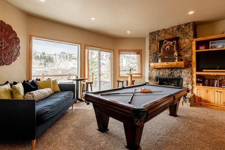 Children-friendly pleasant house with barbeque & hot tub | Mountain view | Pet-friendly in Park City, UT