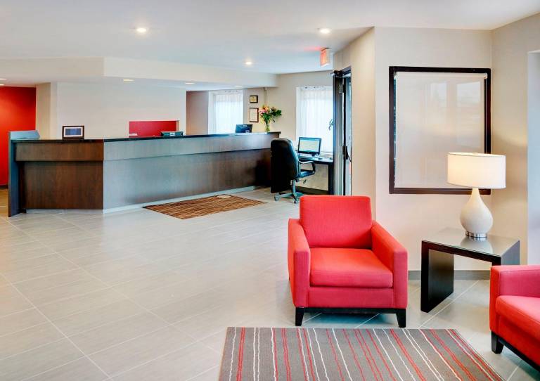 Comfort Inn — photo 3