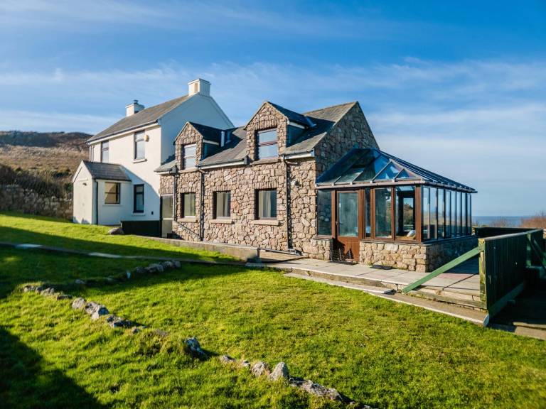 House Llangennith
