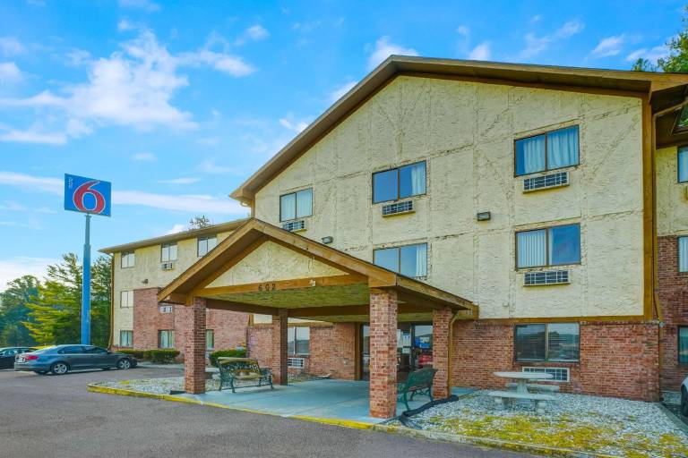 Motel 6 Morehead, KY in Morehead, KY