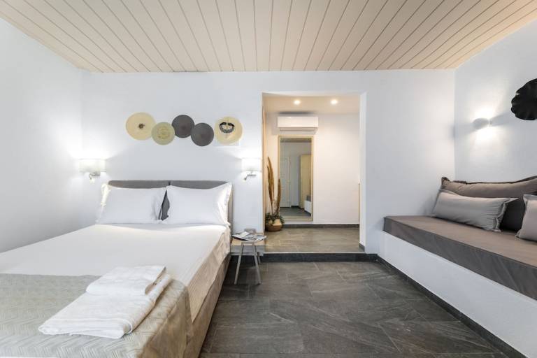Apartment Ormos Panagias