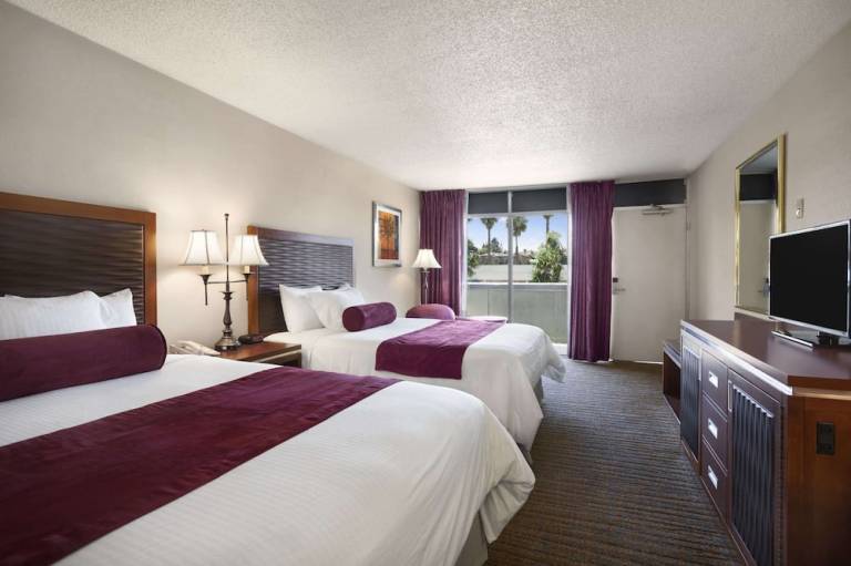 Ramada by Wyndham Sunnyvale Silicon Valley