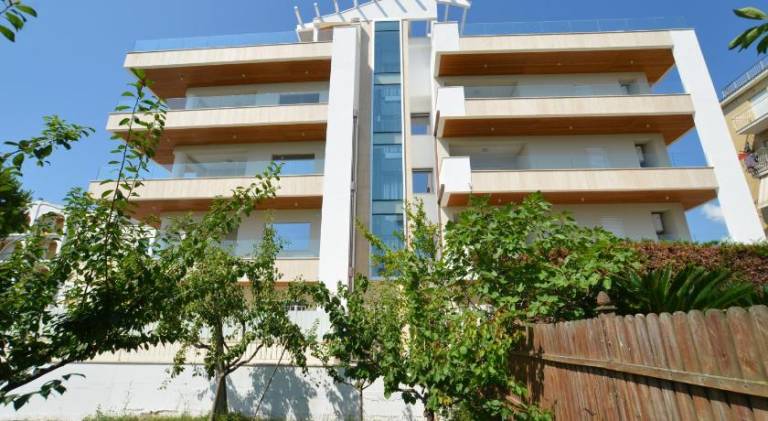 Apartment with 2 rooms for 7 persons in San Benedetto del Tronto