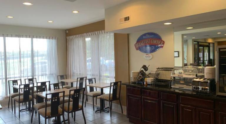 Baymont by Wyndham Cave City — photo 4