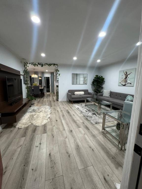 Condo  Concord